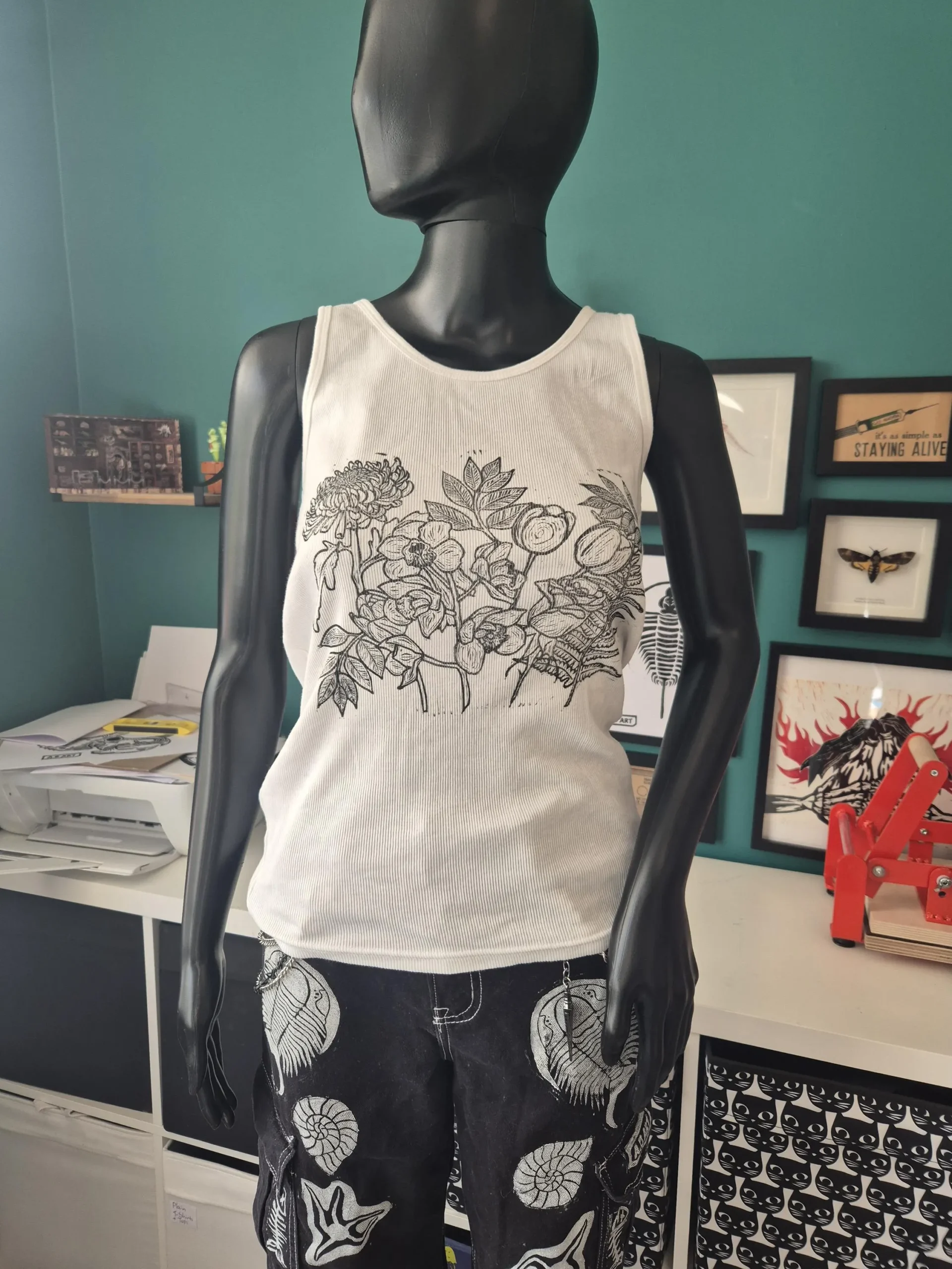White Floral Upcycled Top – Size UK14