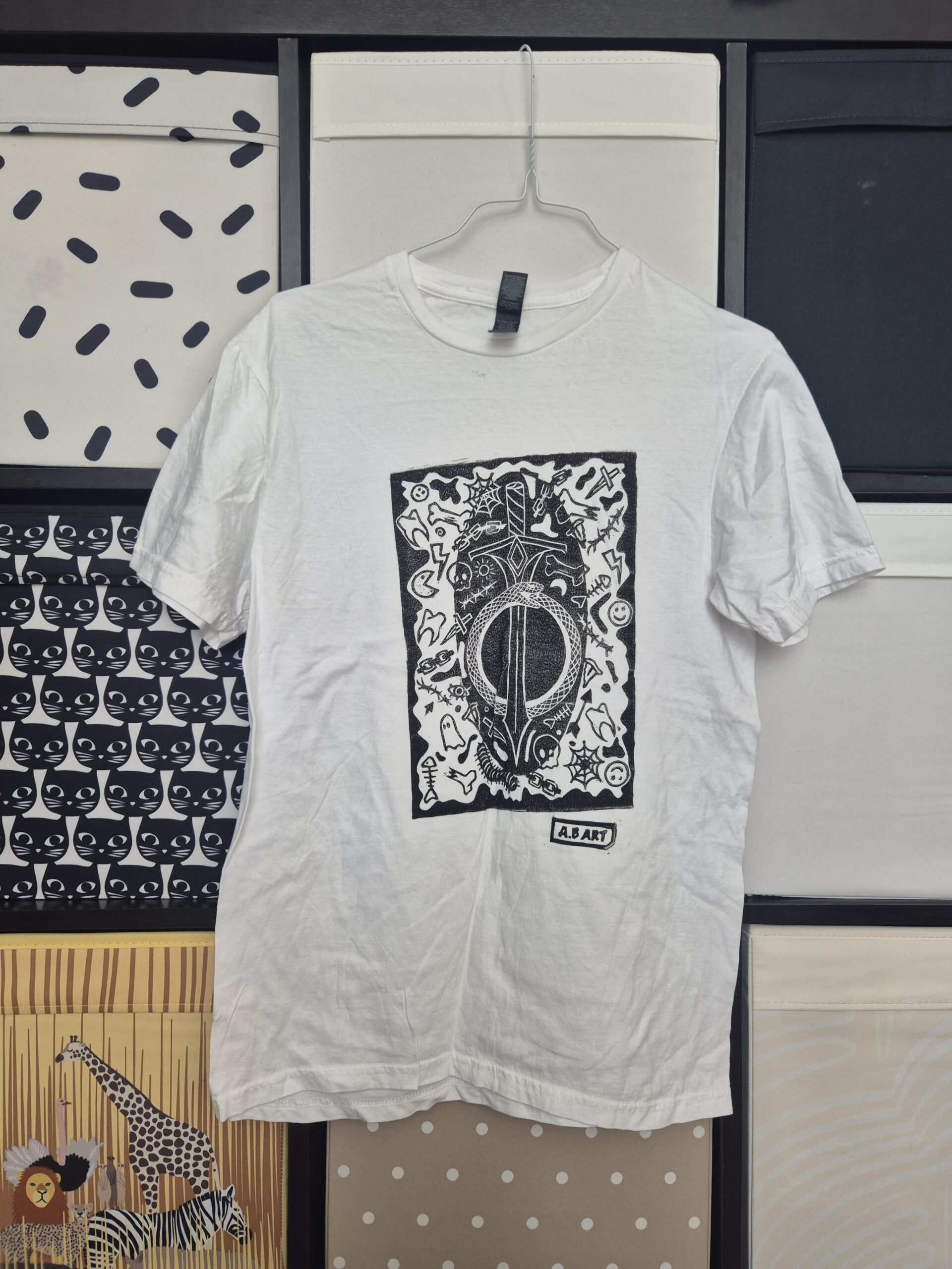 White Oroborus T-Shirt - Size Small - B-grade