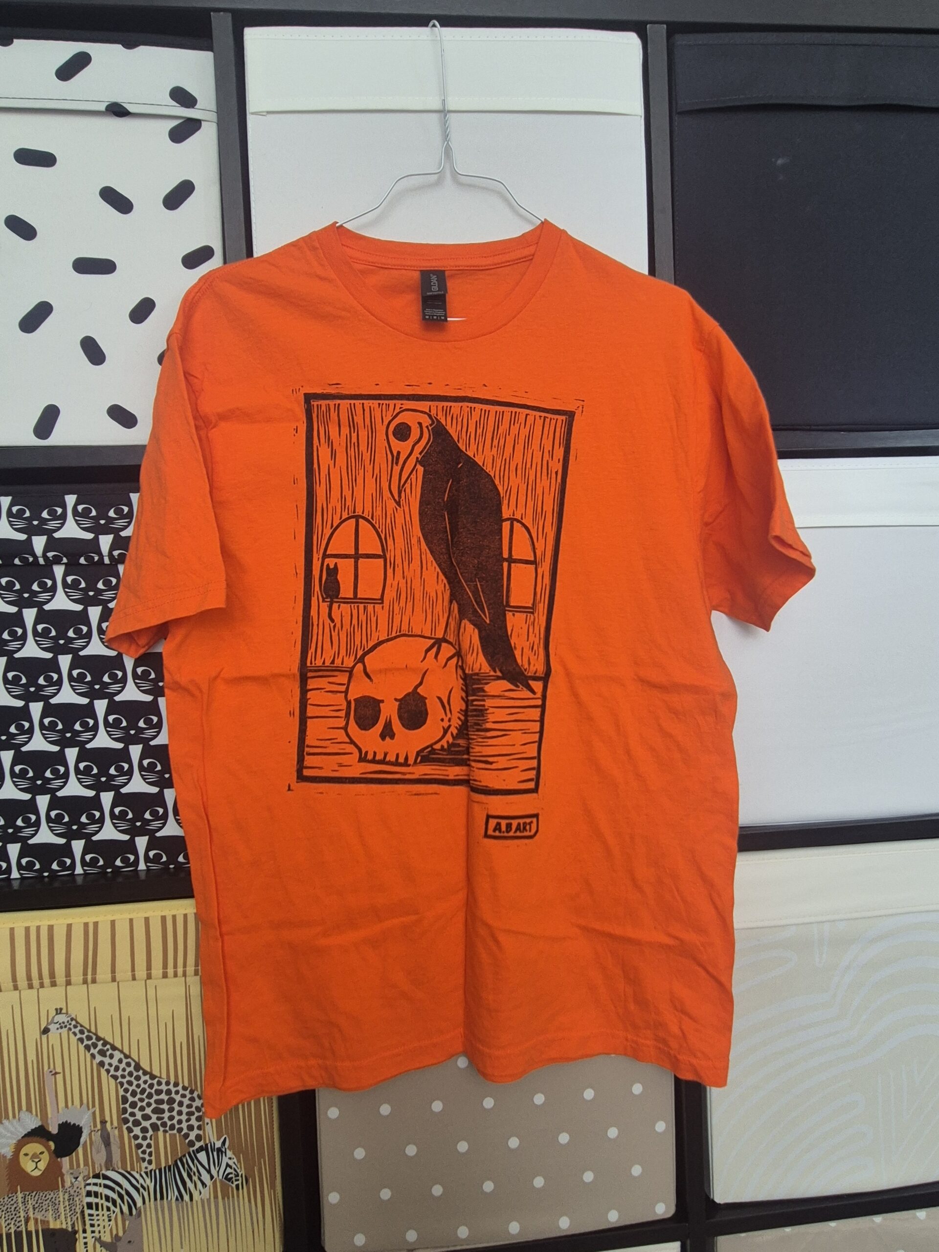 Orange Crow and Skull T-Shirt – Size Medium – B-grade