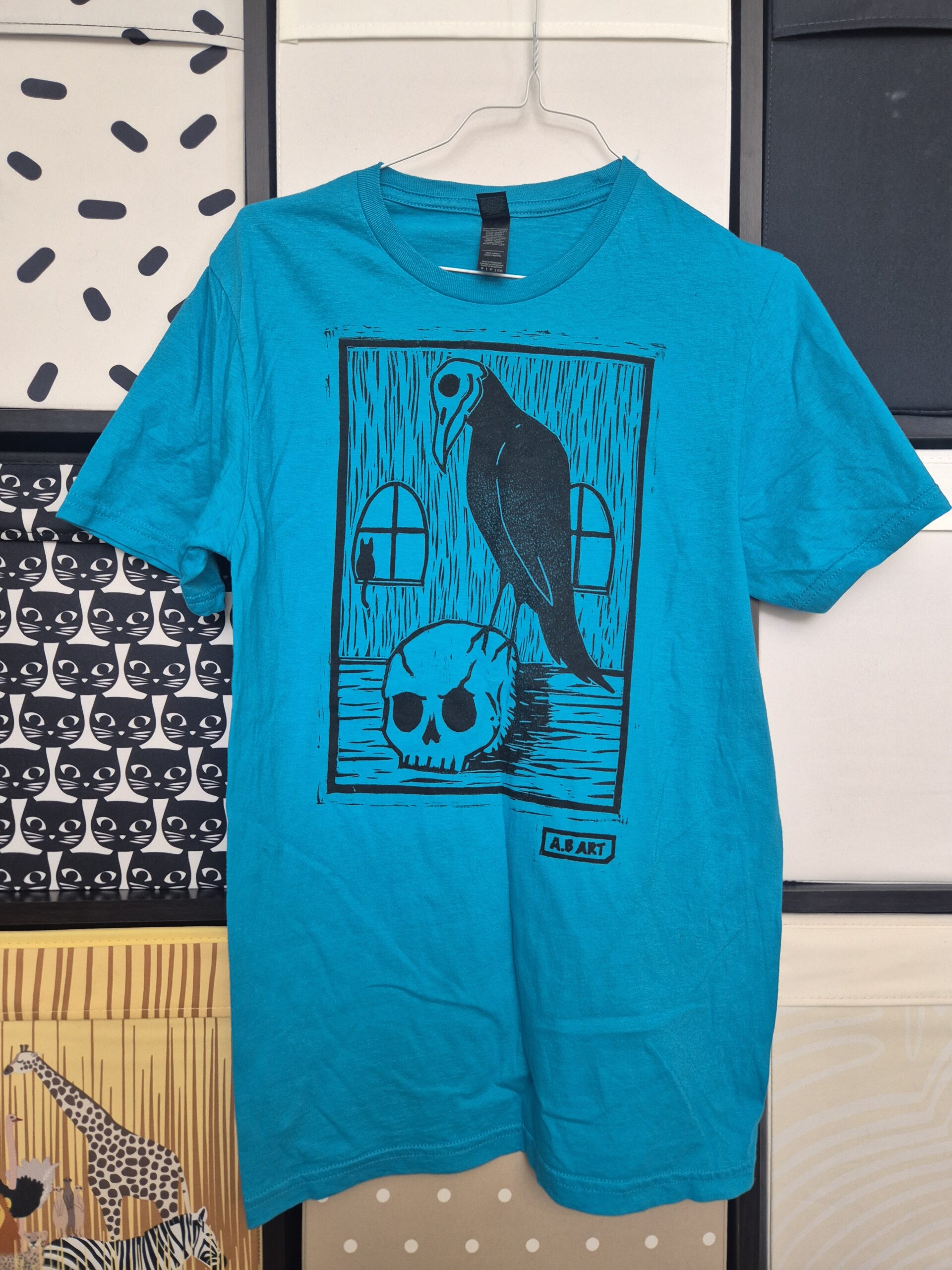 Teal Crow and Skull T-Shirt – Size Small