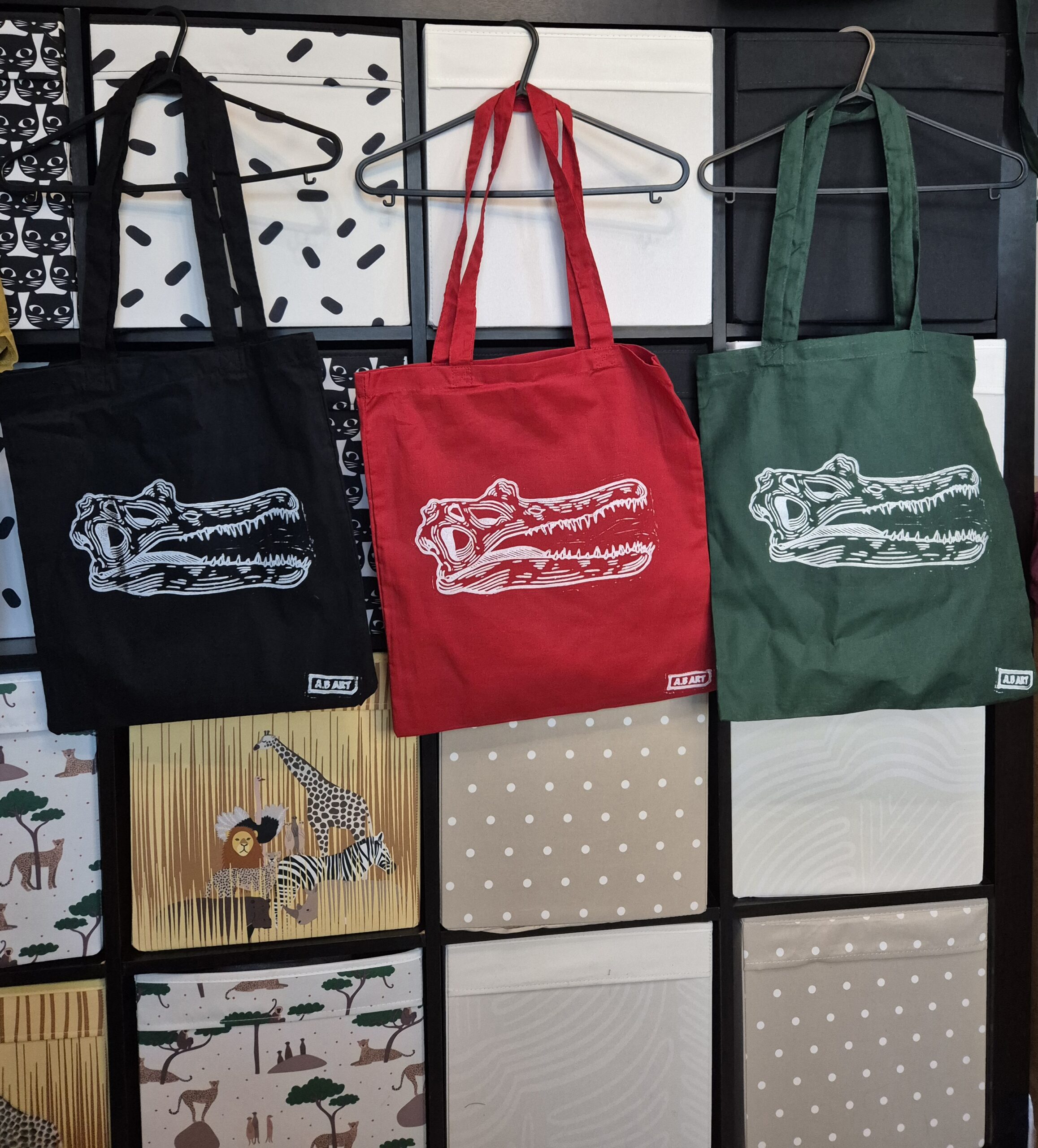 Spinosaurus Tote Bag – Red, Green, Black