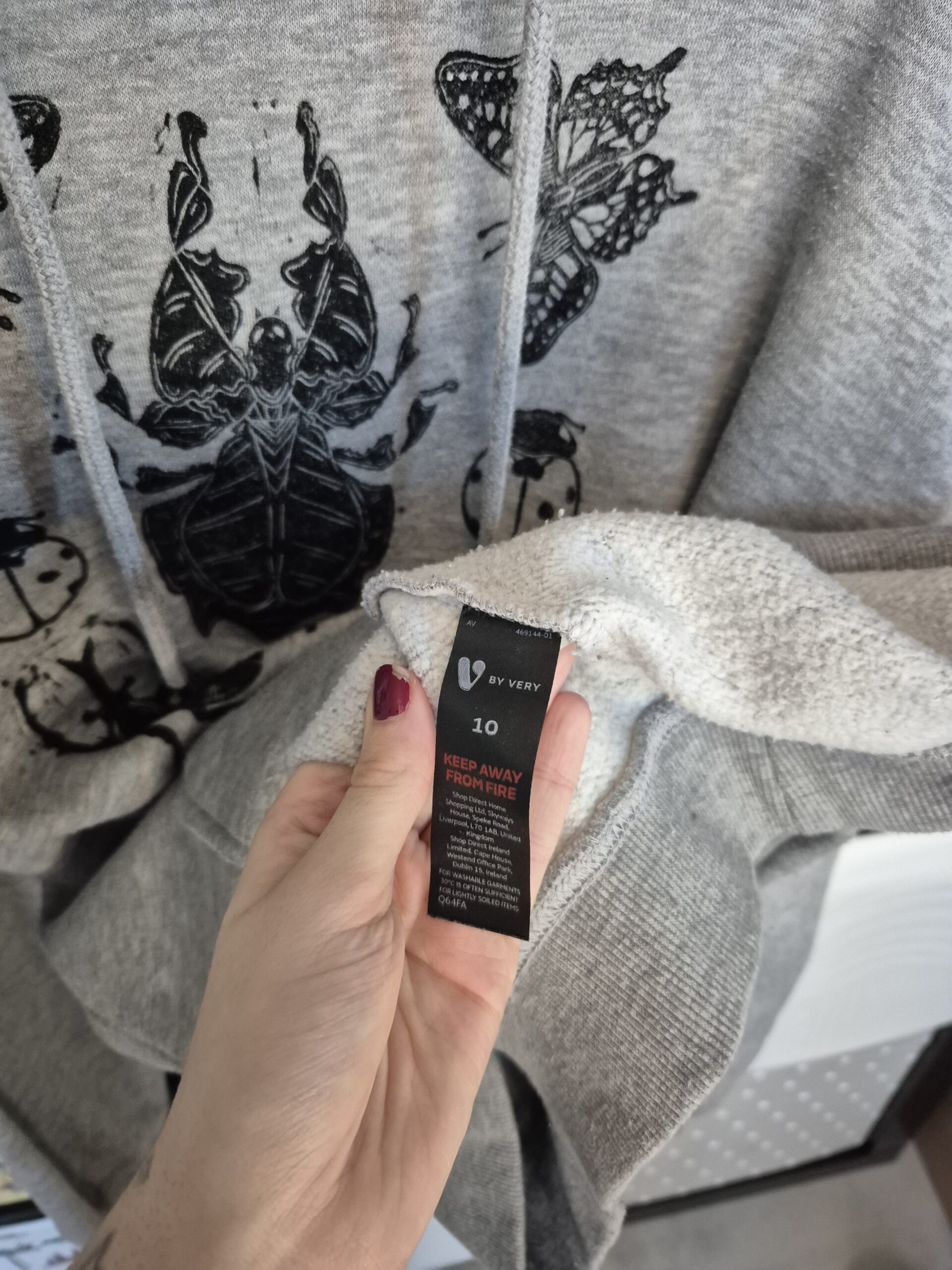 Grey Bug Themed Upcycled Pullover Hoodie - Size UK10/Medium - Image 7