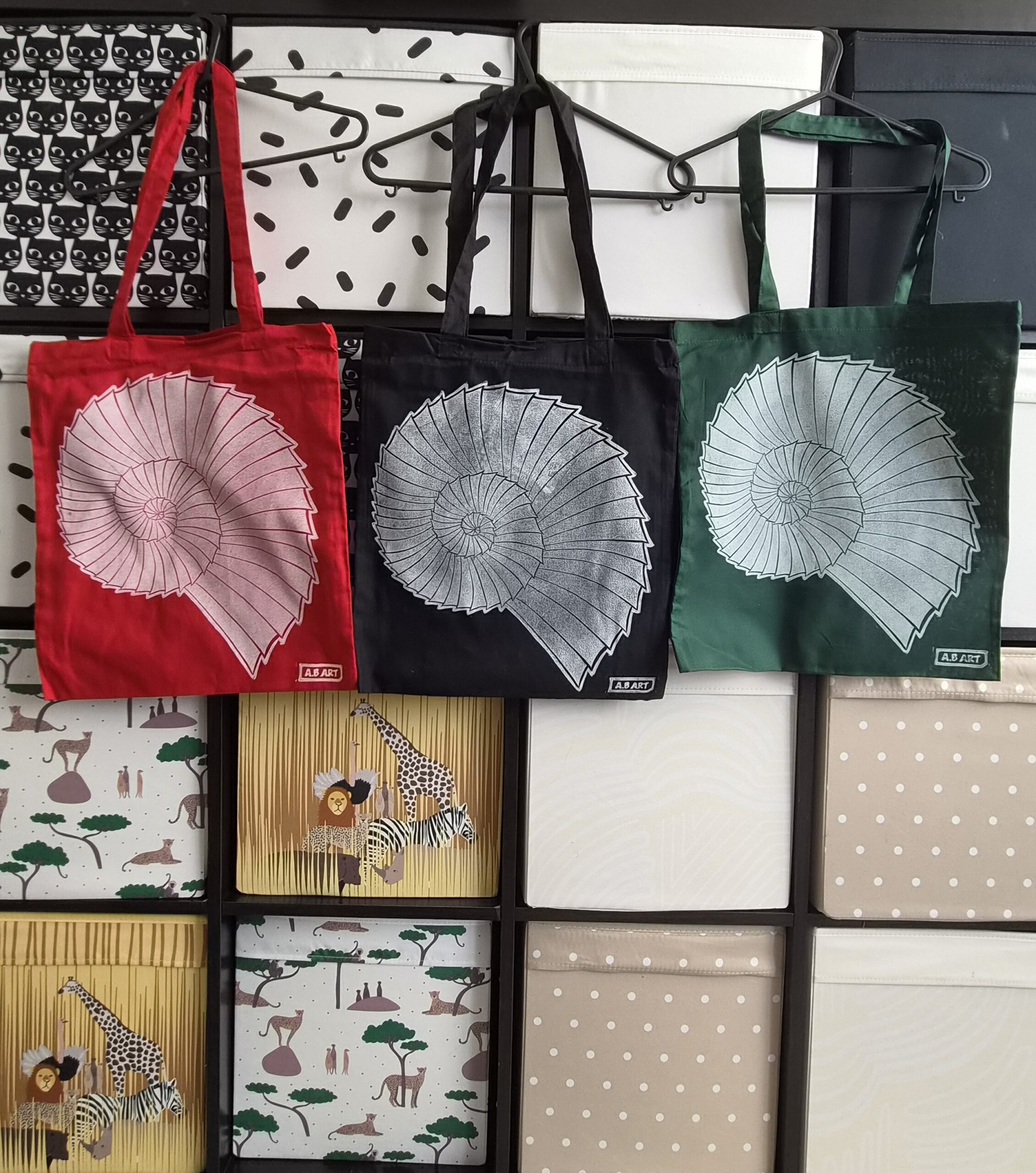 Ammonite Tote Bag – Red, Green, Black