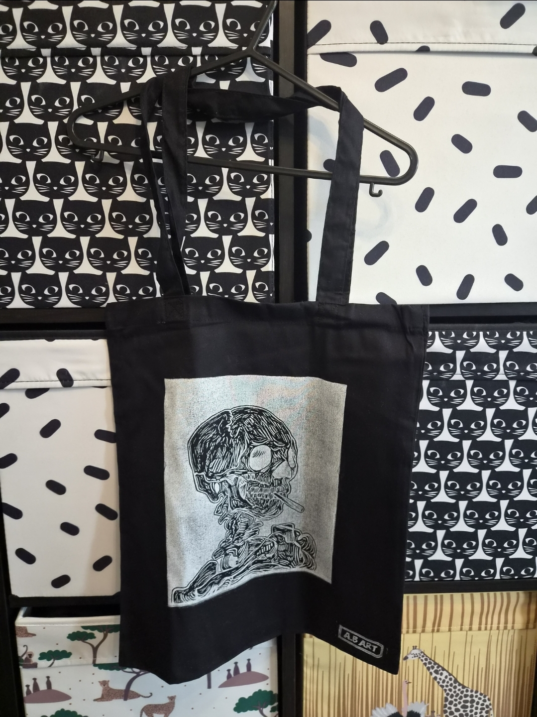 Smoking Skeleton Tote Bag – Black
